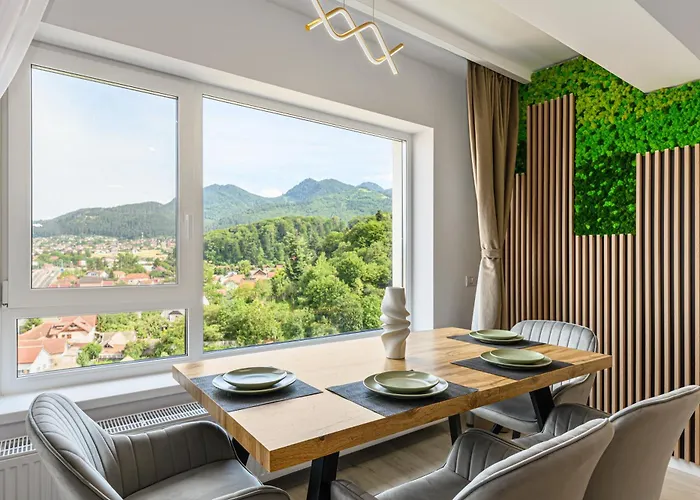 Mountain View Retreat Apartment - Private Parking